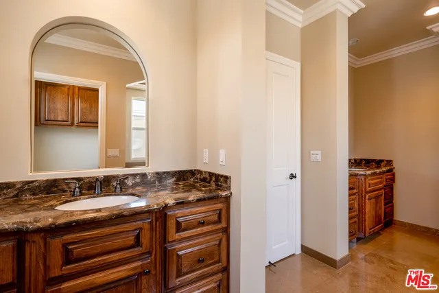 3838 TILDEN AVENUE Culver City, CA 90232