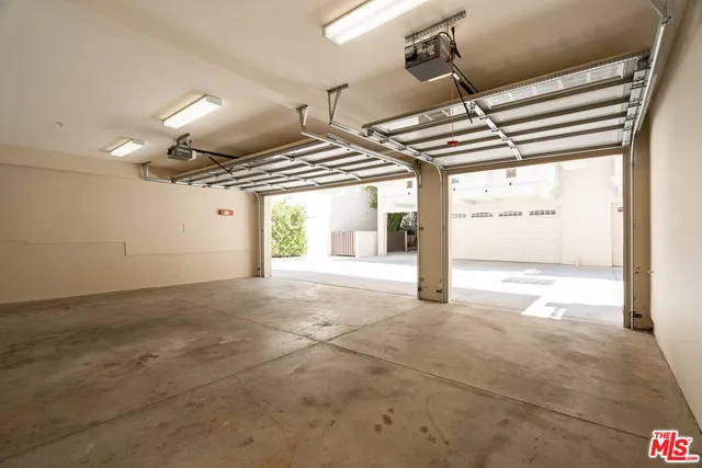 3838 TILDEN AVENUE Culver City, CA 90232