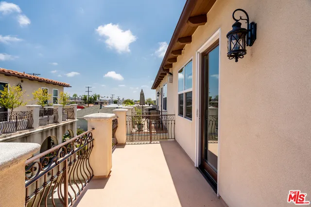3838 TILDEN AVENUE Culver City, CA 90232