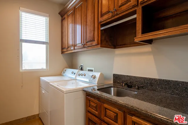 3838 TILDEN AVENUE Culver City, CA 90232