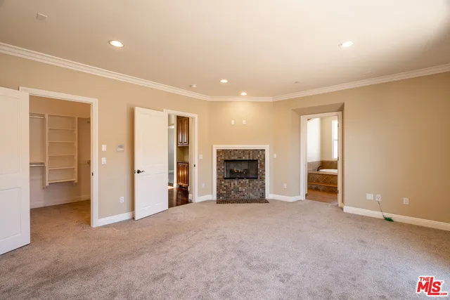 3838 TILDEN AVENUE Culver City, CA 90232