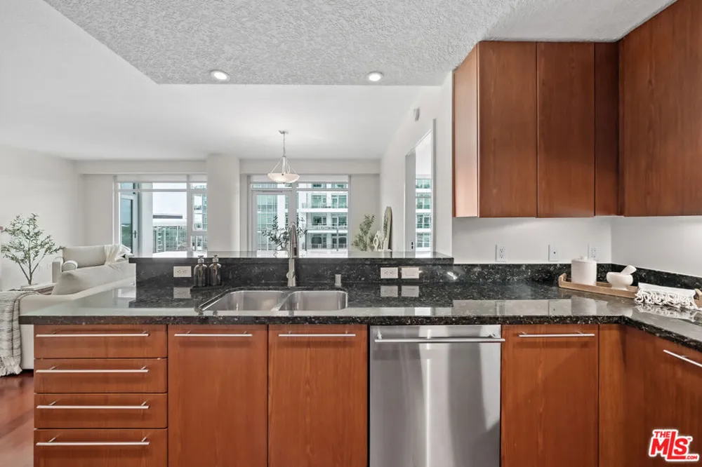 3141 Michelson Drive #1506 Irvine, CA 92612