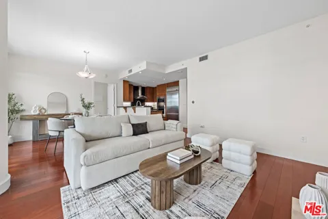 3141 Michelson Drive #1506