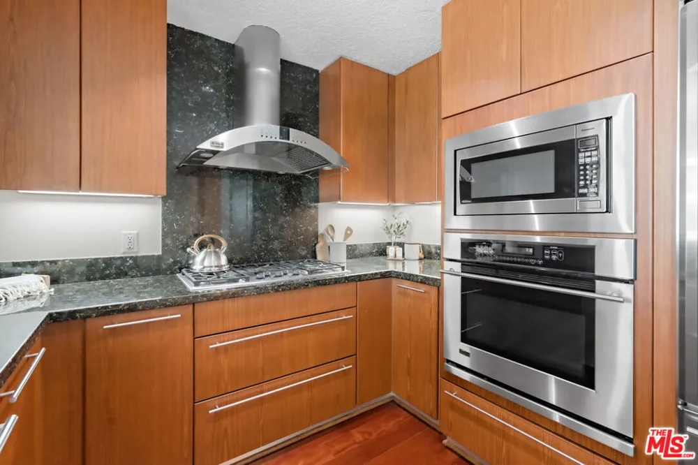 3141 Michelson Drive #1506 Irvine, CA 92612
