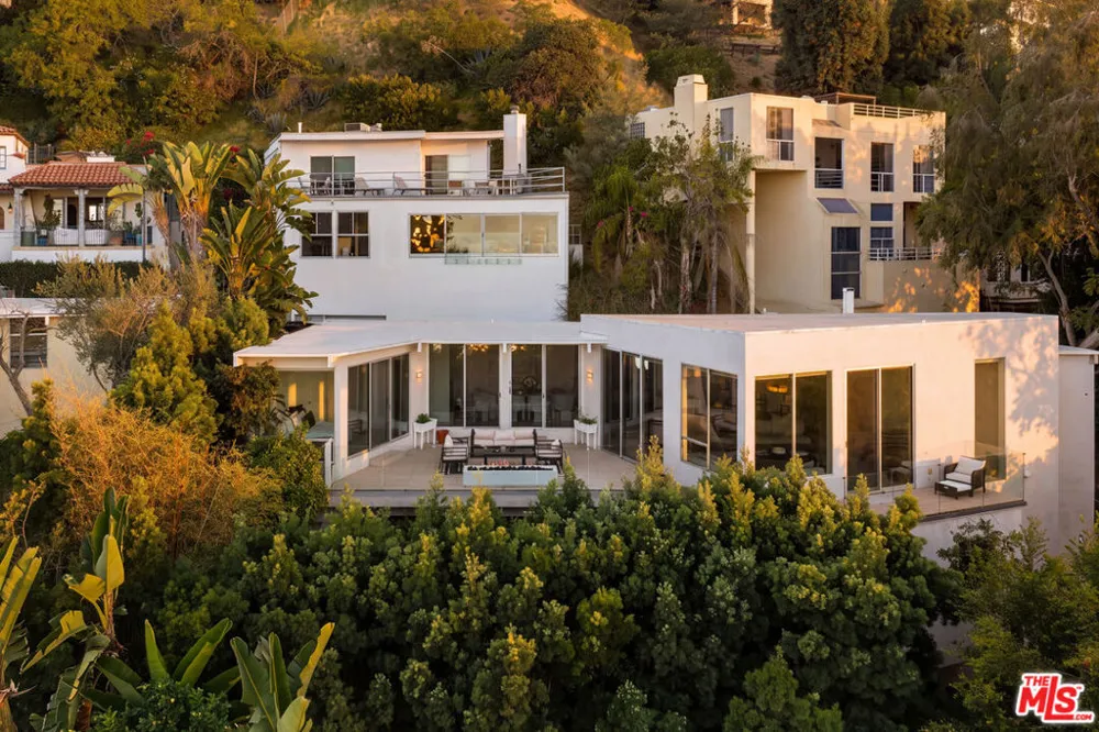 8618 Franklin Avenue Los Angeles, CA 90069
