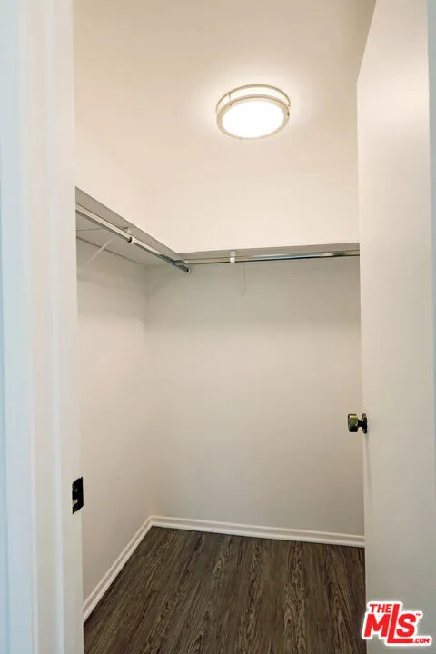 21821 Burbank Boulevard #151 Los Angeles, CA 91367
