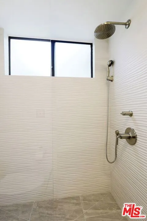21821 Burbank Boulevard #151 Los Angeles, CA 91367