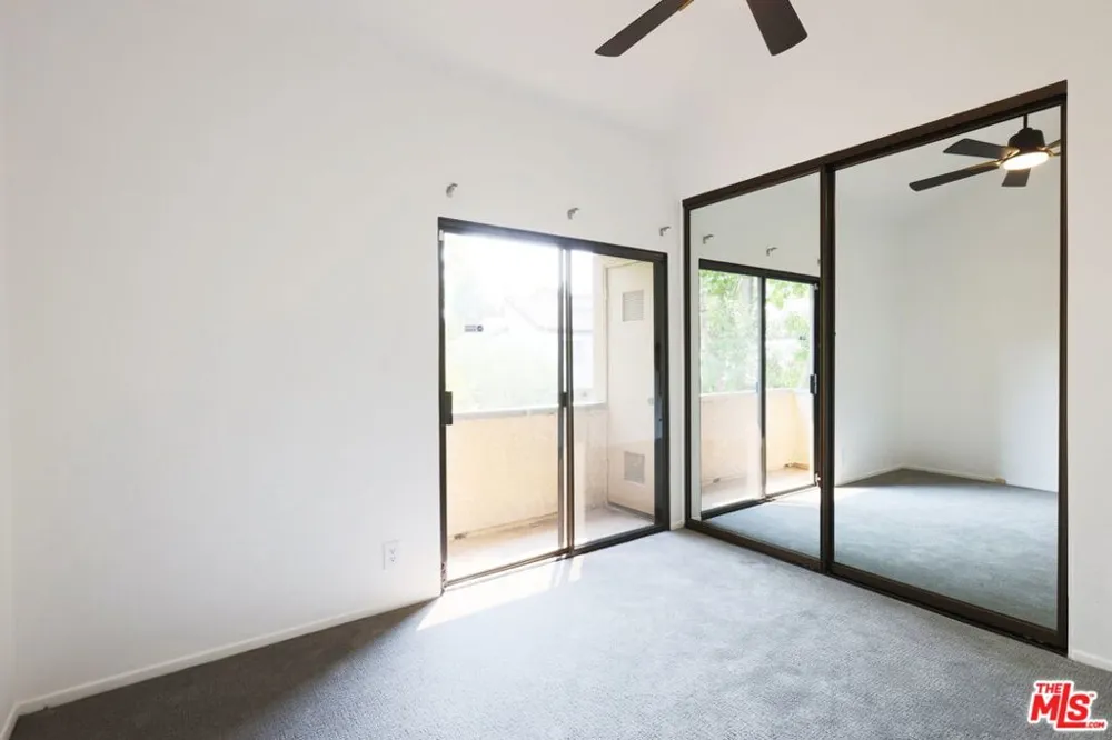 21821 Burbank Boulevard #151 Los Angeles, CA 91367