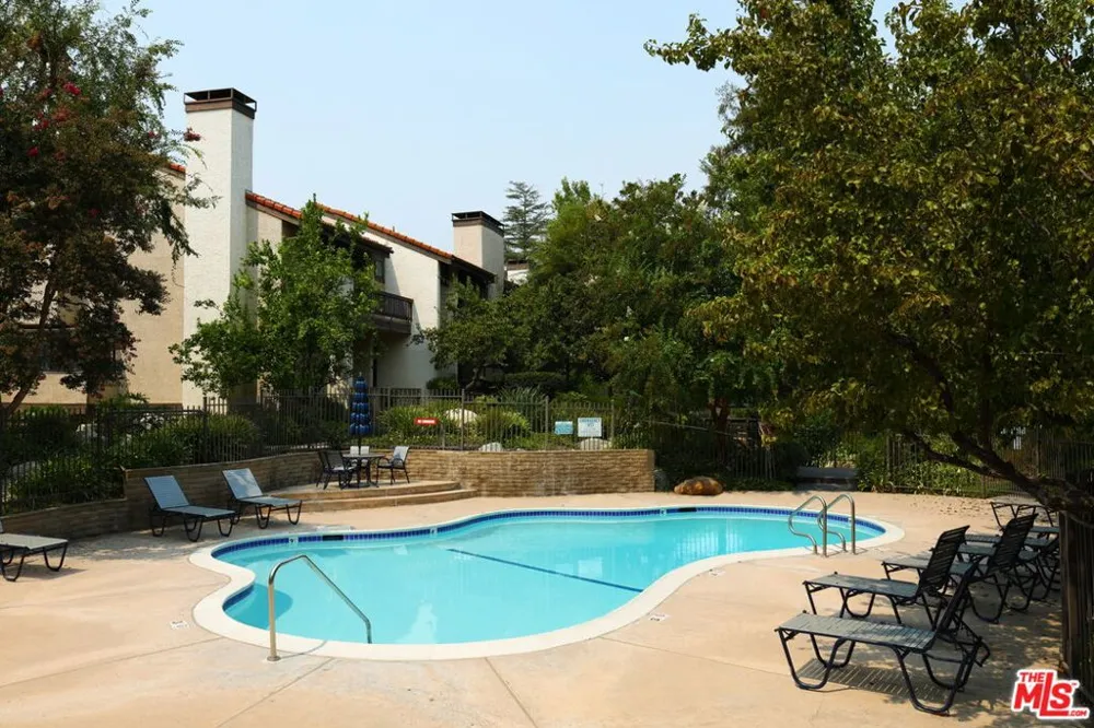 21821 Burbank Boulevard #151 Los Angeles, CA 91367