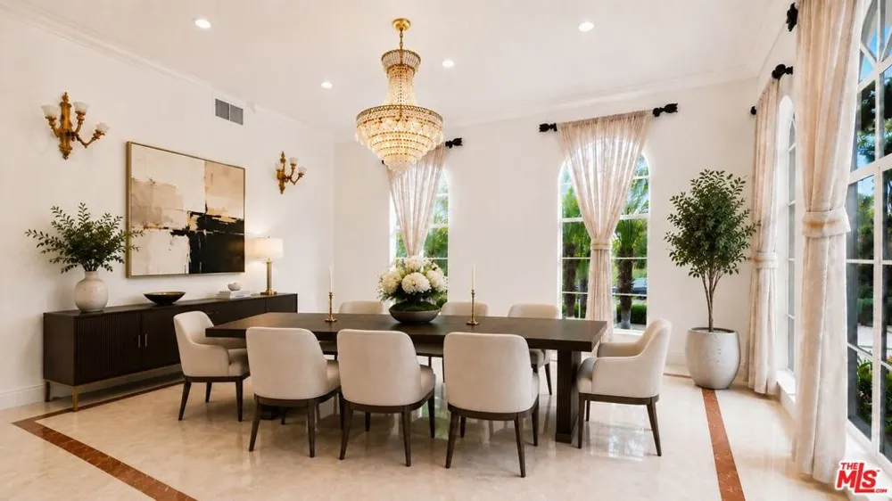1856 Loma Vista Drive Beverly Hills, CA 90210