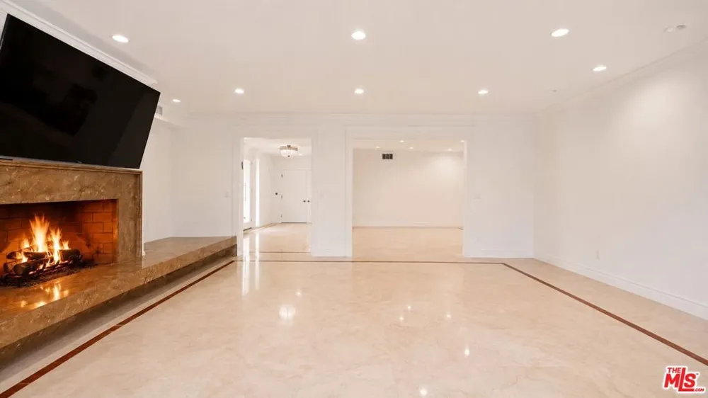 1856 Loma Vista Drive Beverly Hills, CA 90210