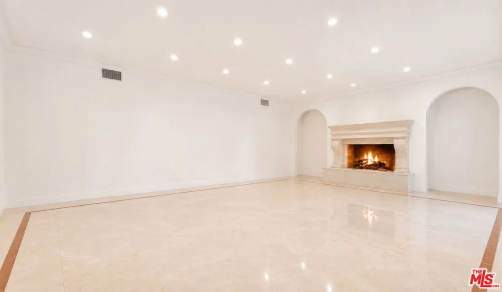 1856 Loma Vista Drive Beverly Hills, CA 90210