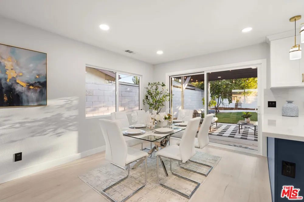 10425 Jordan Avenue Chatsworth, CA 91311