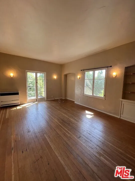 476 Landfair Avenue #105 Los Angeles, CA 90024