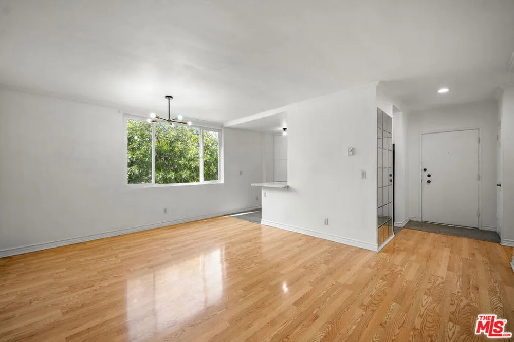 1485 E Wilson Avenue #L Glendale, CA 91206