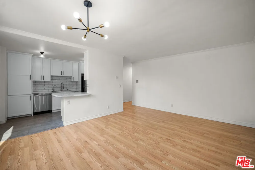 1485 E Wilson Avenue #L Glendale, CA 91206