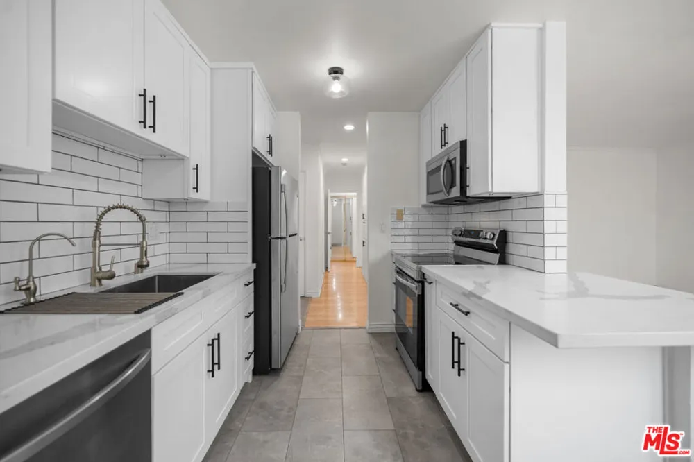 1485 E Wilson Avenue #L Glendale, CA 91206