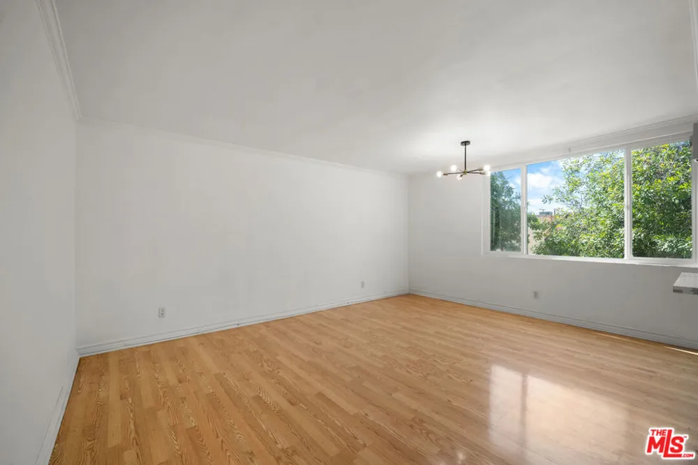 1485 E Wilson Avenue #L Glendale, CA 91206