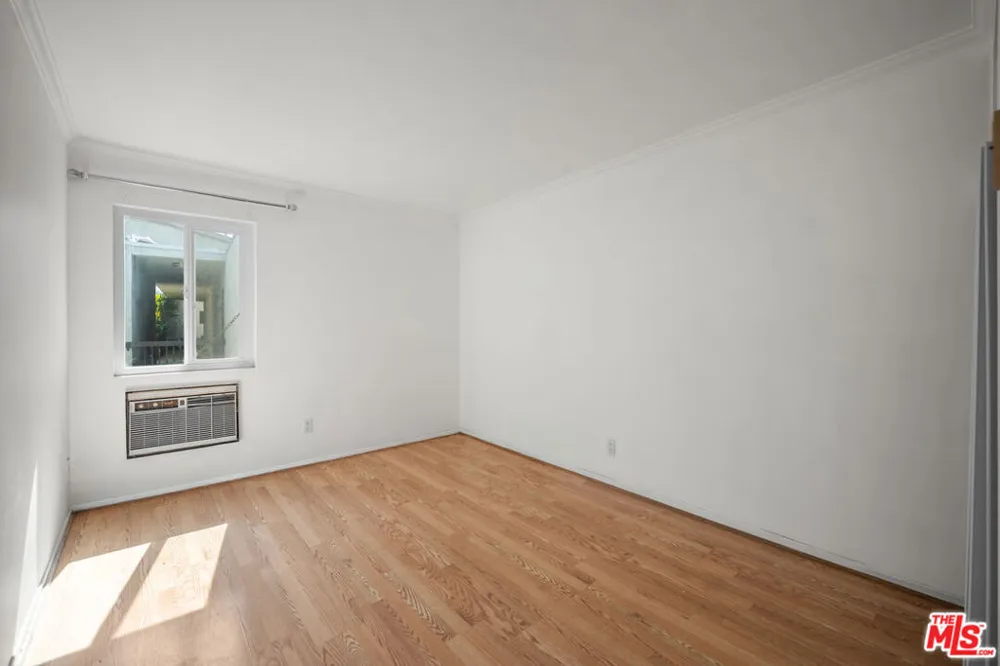 1485 E Wilson Avenue #L Glendale, CA 91206