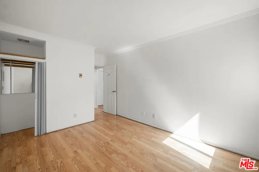 1485 E Wilson Avenue #L Glendale, CA 91206