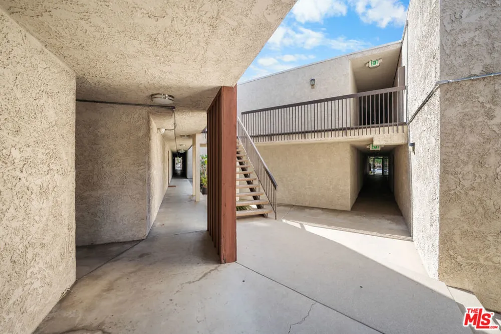 1485 E Wilson Avenue #L Glendale, CA 91206