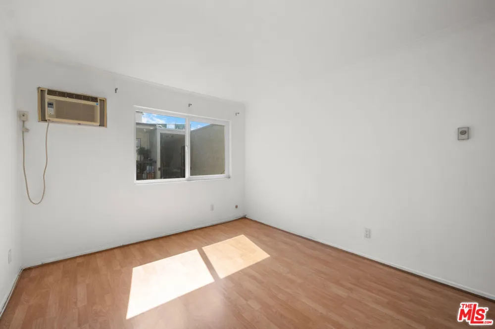1485 E Wilson Avenue #L Glendale, CA 91206