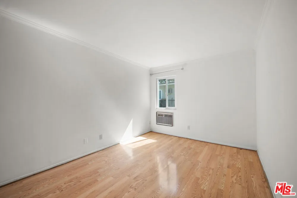 1485 E Wilson Avenue #L Glendale, CA 91206