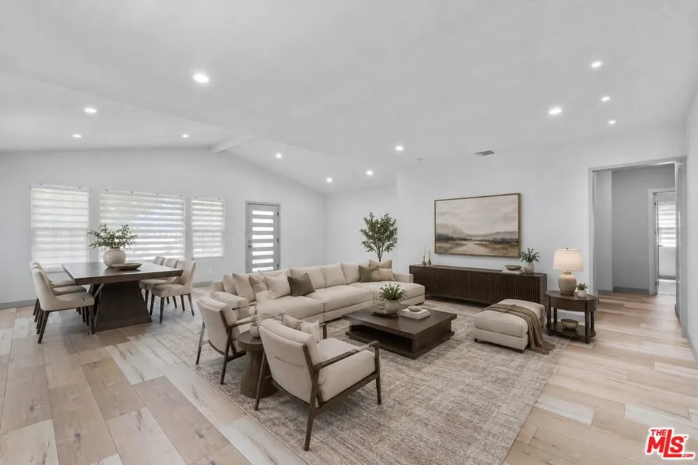 1213 S California Avenue Monrovia, CA 91016