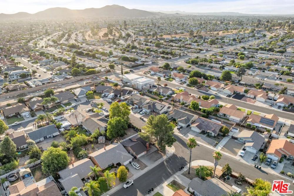 29357 Reading Road Menifee, CA 92586
