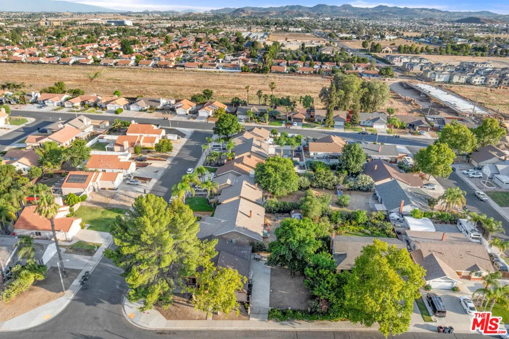 29357 Reading Road Menifee, CA 92586