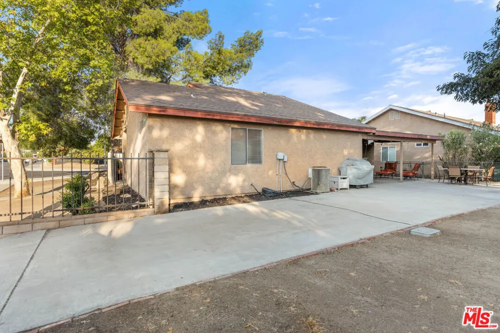 29357 Reading Road Menifee, CA 92586