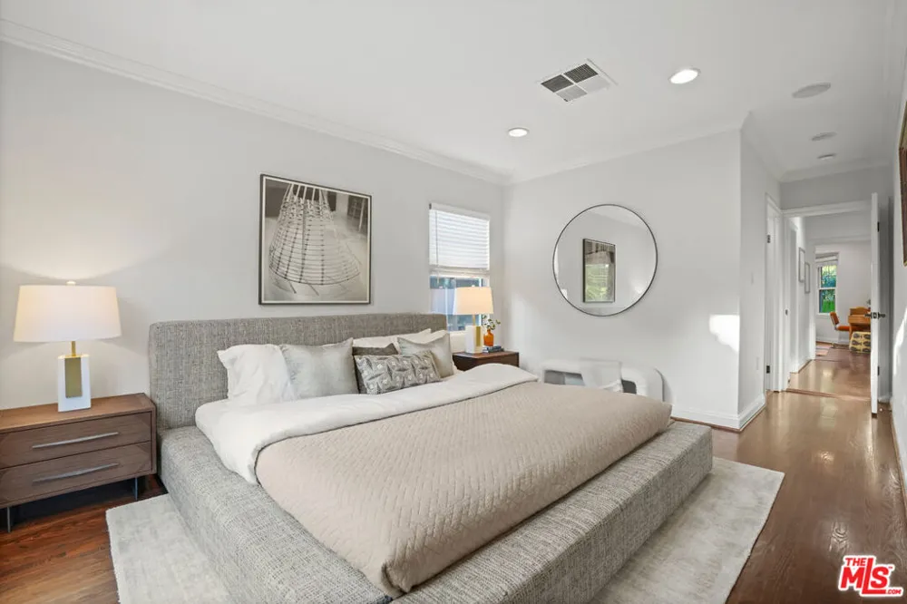 5539 Buffalo Avenue Sherman Oaks, CA 91401