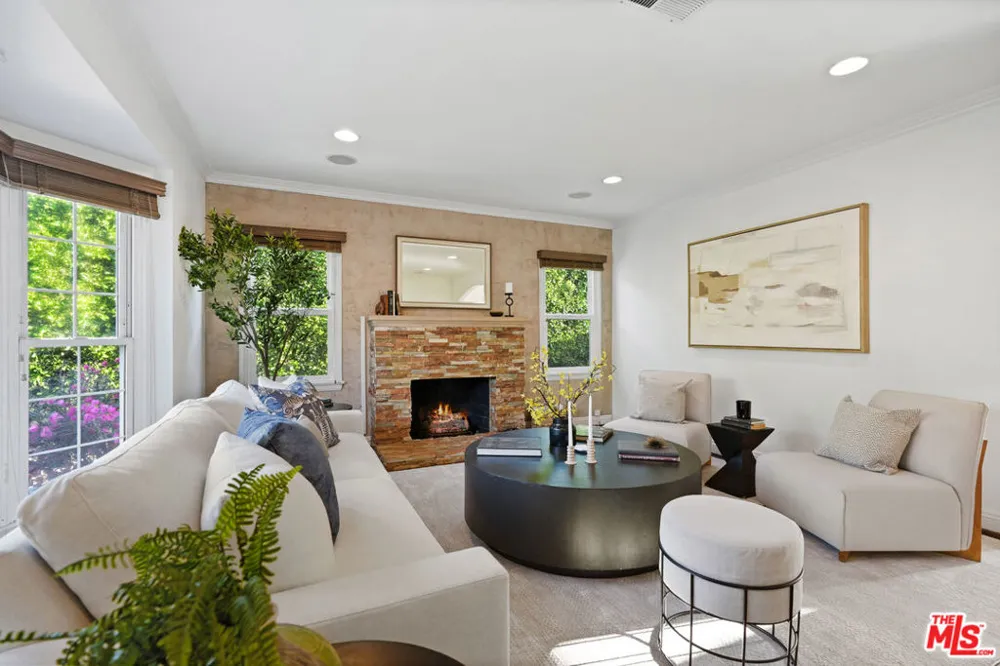 5539 Buffalo Avenue Sherman Oaks, CA 91401