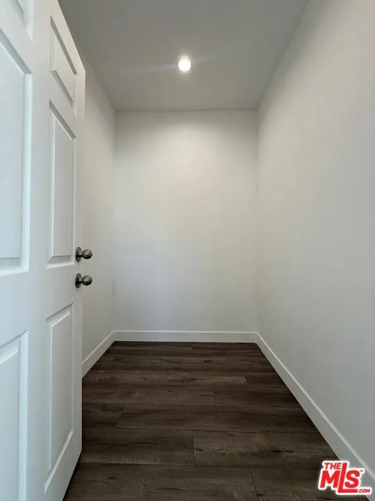6744 Radford Avenue Los Angeles, CA 91606
