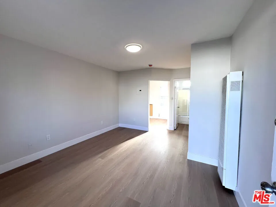 1012 W 109th Place #1/4 Los Angeles, CA 90044