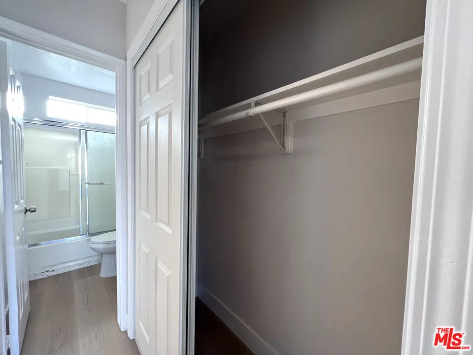 1012 W 109th Place #1/4 Los Angeles, CA 90044