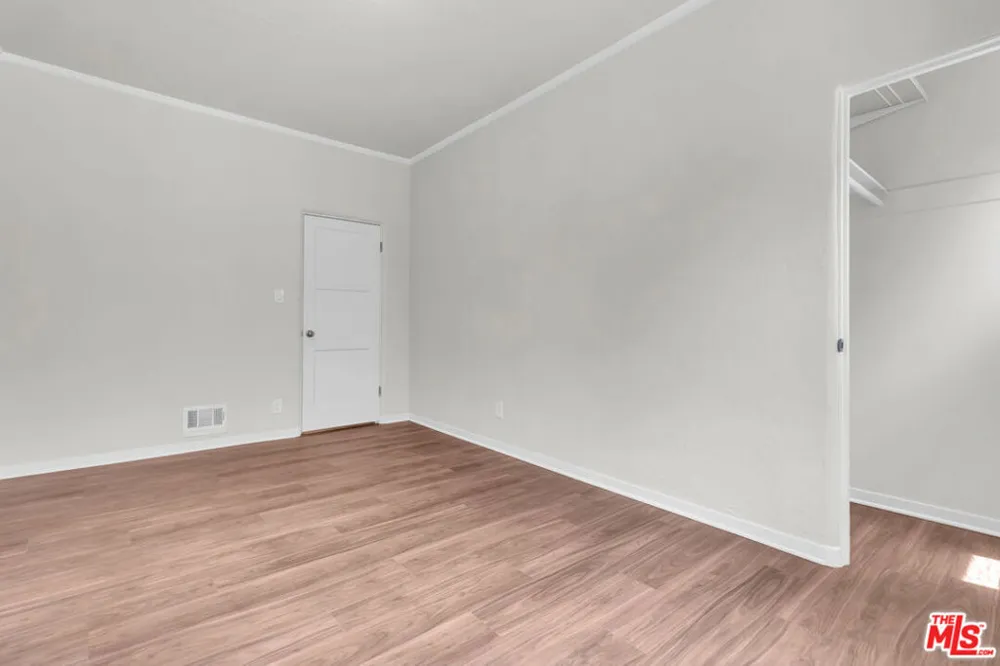 751 CROFT AVENUE #1/2 Los Angeles, CA 90069