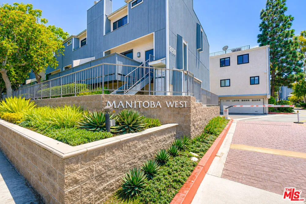 8162 Manitoba Street #120 Los Angeles, CA 90293