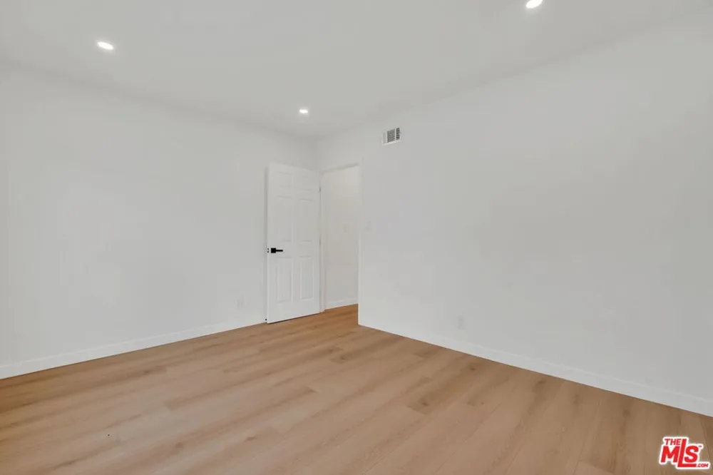 529 Market Street #8 Inglewood, CA 90302