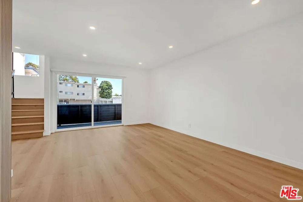 529 Market Street #8 Inglewood, CA 90302
