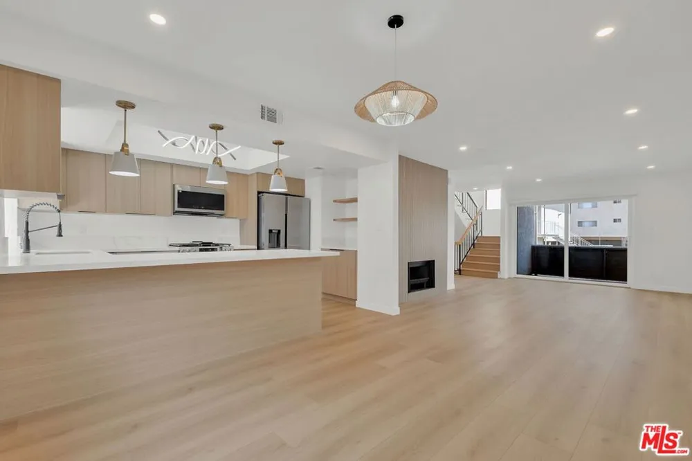 529 Market Street #8 Inglewood, CA 90302