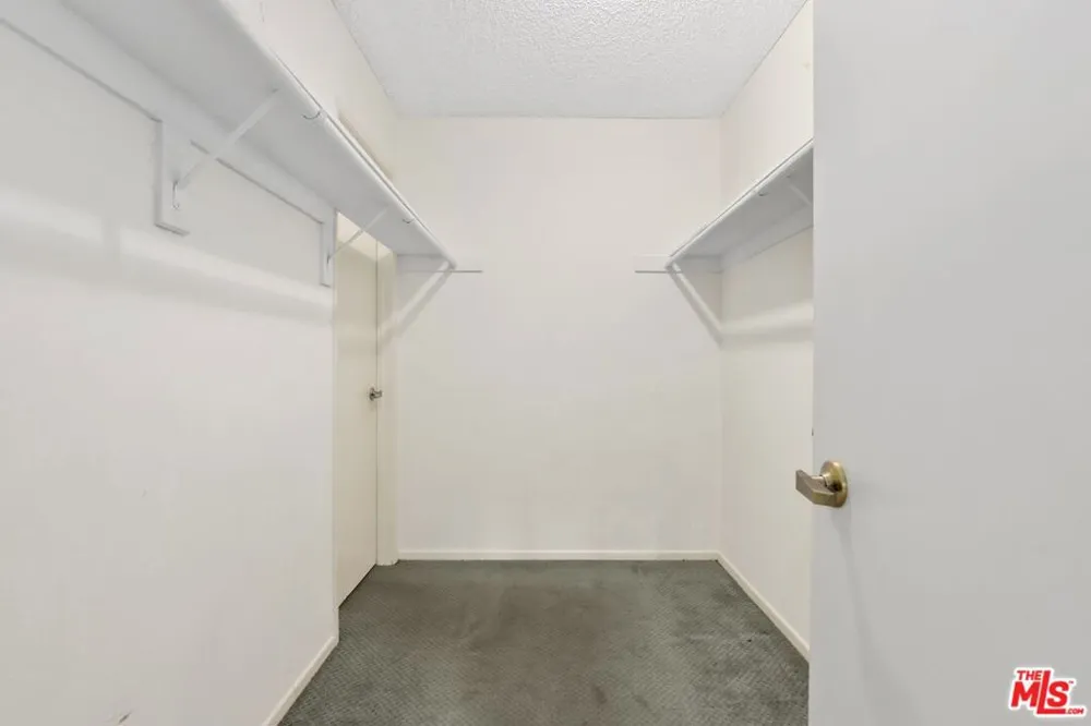 501 Palisades Drive #103 Los Angeles, CA 90272