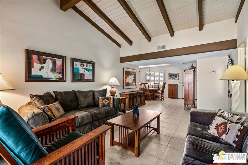 1050 E Ramon Road #15 Palm Springs, CA 92264