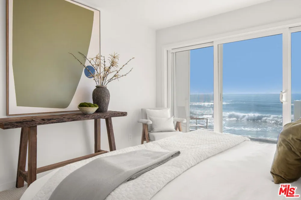11840 Beach Club Way Malibu, CA 90265