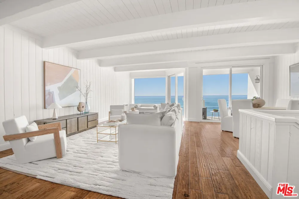 11840 Beach Club Way Malibu, CA 90265