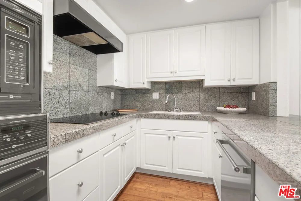 11840 Beach Club Way Malibu, CA 90265