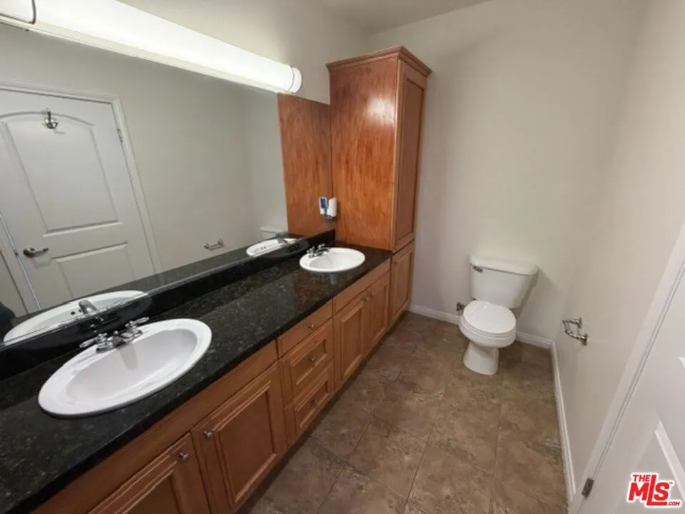 3750 Santa Rosalia Dr. #507 Los Angeles, CA 90008