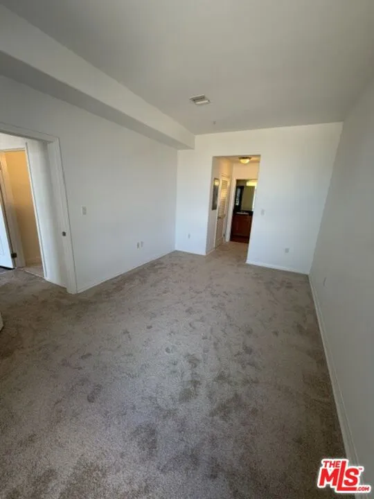 3750 Santa Rosalia Dr. #507 Los Angeles, CA 90008