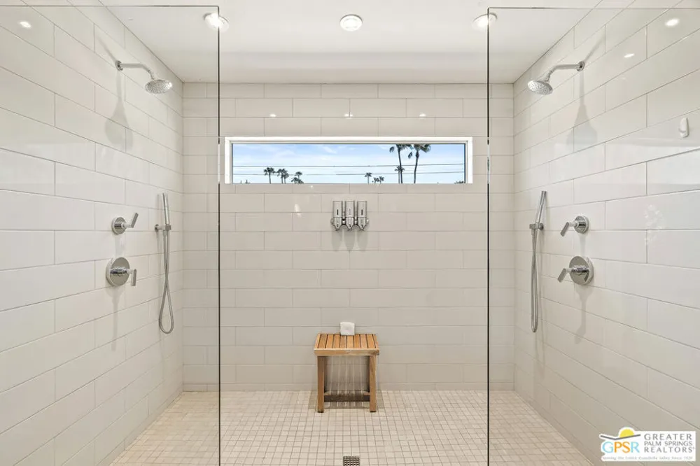 1653 E Sunny Dunes Road Palm Springs, CA 92264