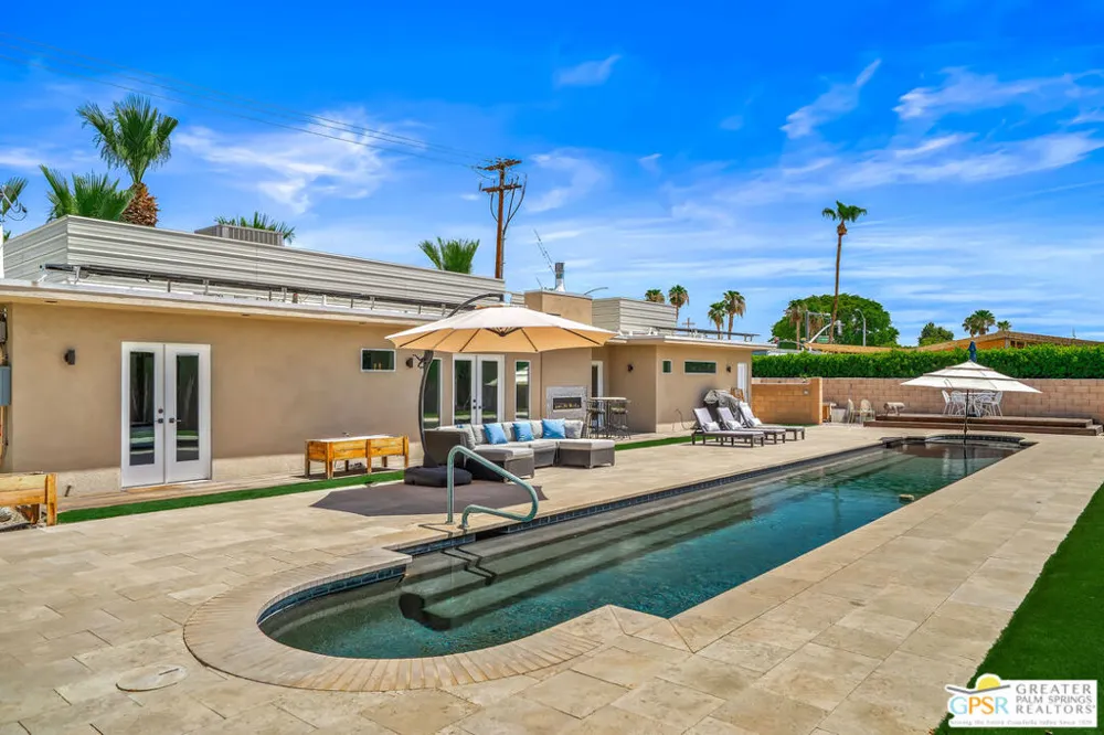 1653 E Sunny Dunes Road Palm Springs, CA 92264